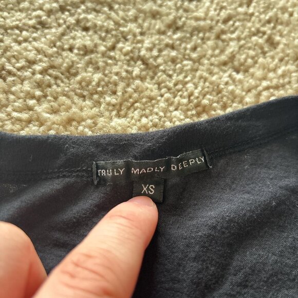 Urban Outfitters Truly Madly Deeply Sunflower Top - Picture 3 of 5